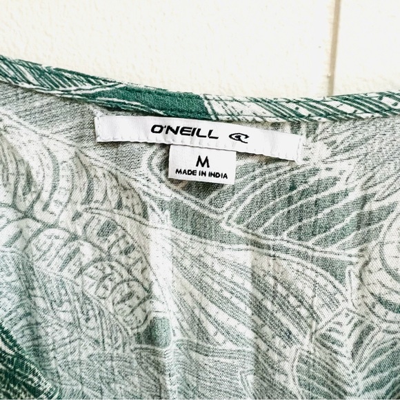 O’Neill Wes Palm Top - Picture 13 of 13